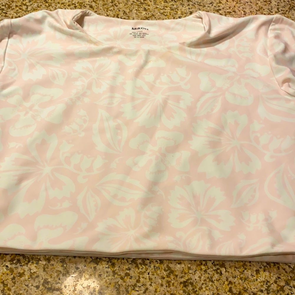 Mikoh rash guard